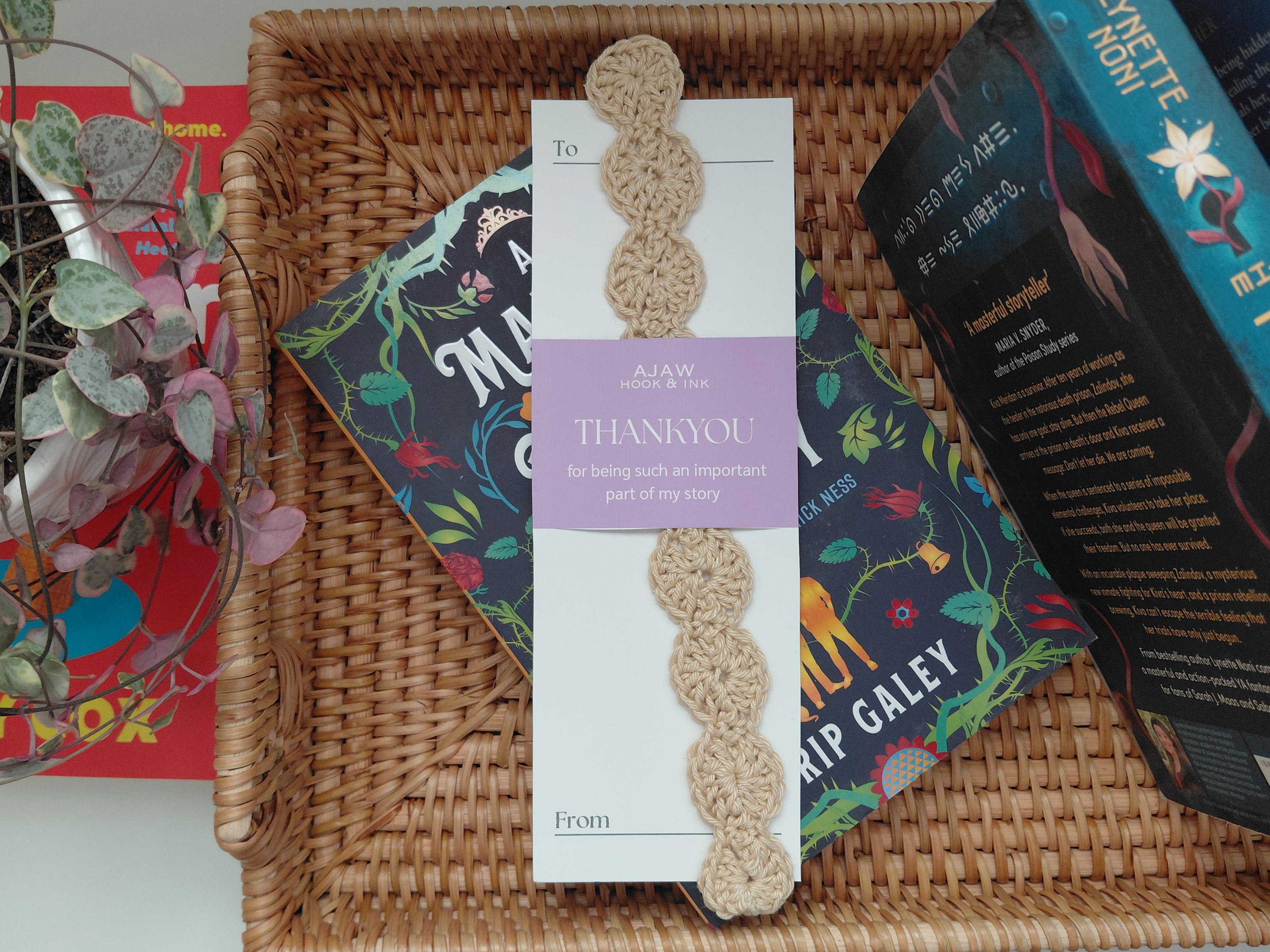 Linked Circles Crochet Bookmark | Handmade Cotton Page Marker