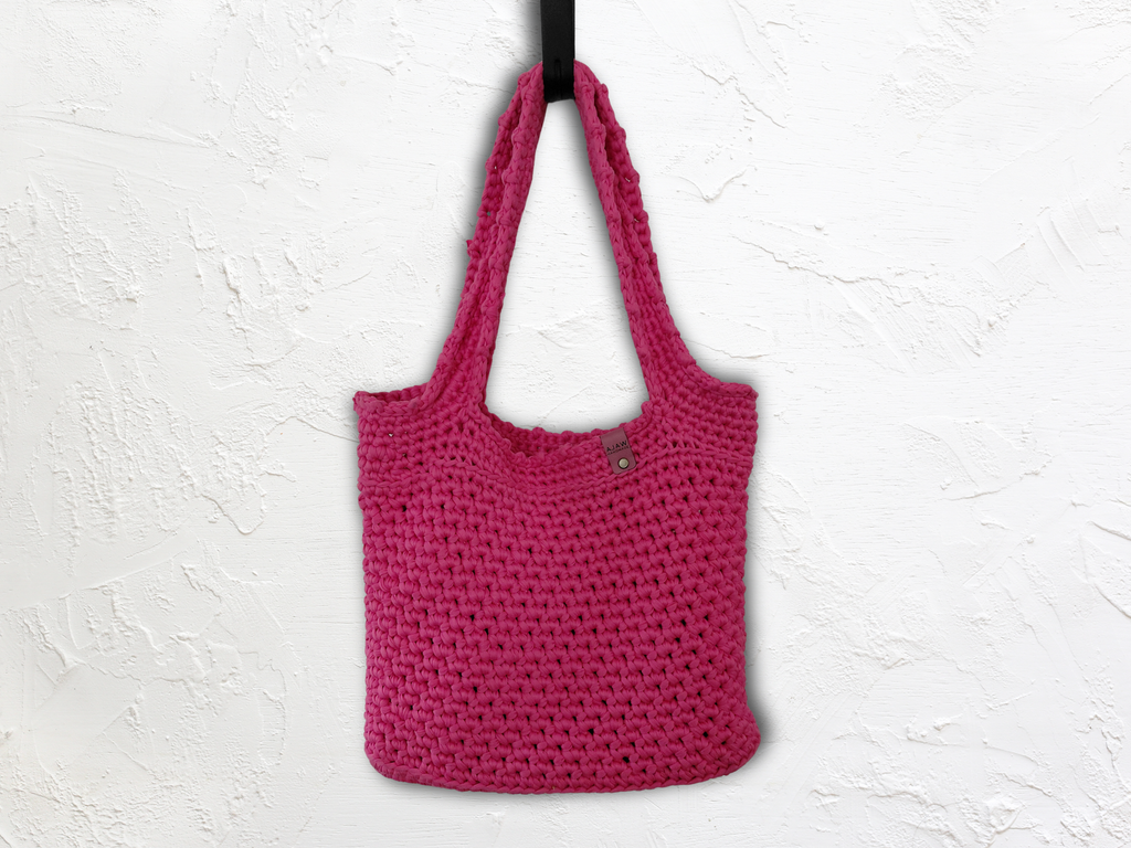 Custom classic tote bag - handmade crochet shoulder bag