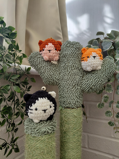 Cat bag charm - teacher appreciation gift - the perfect companion and keyring to keep you company