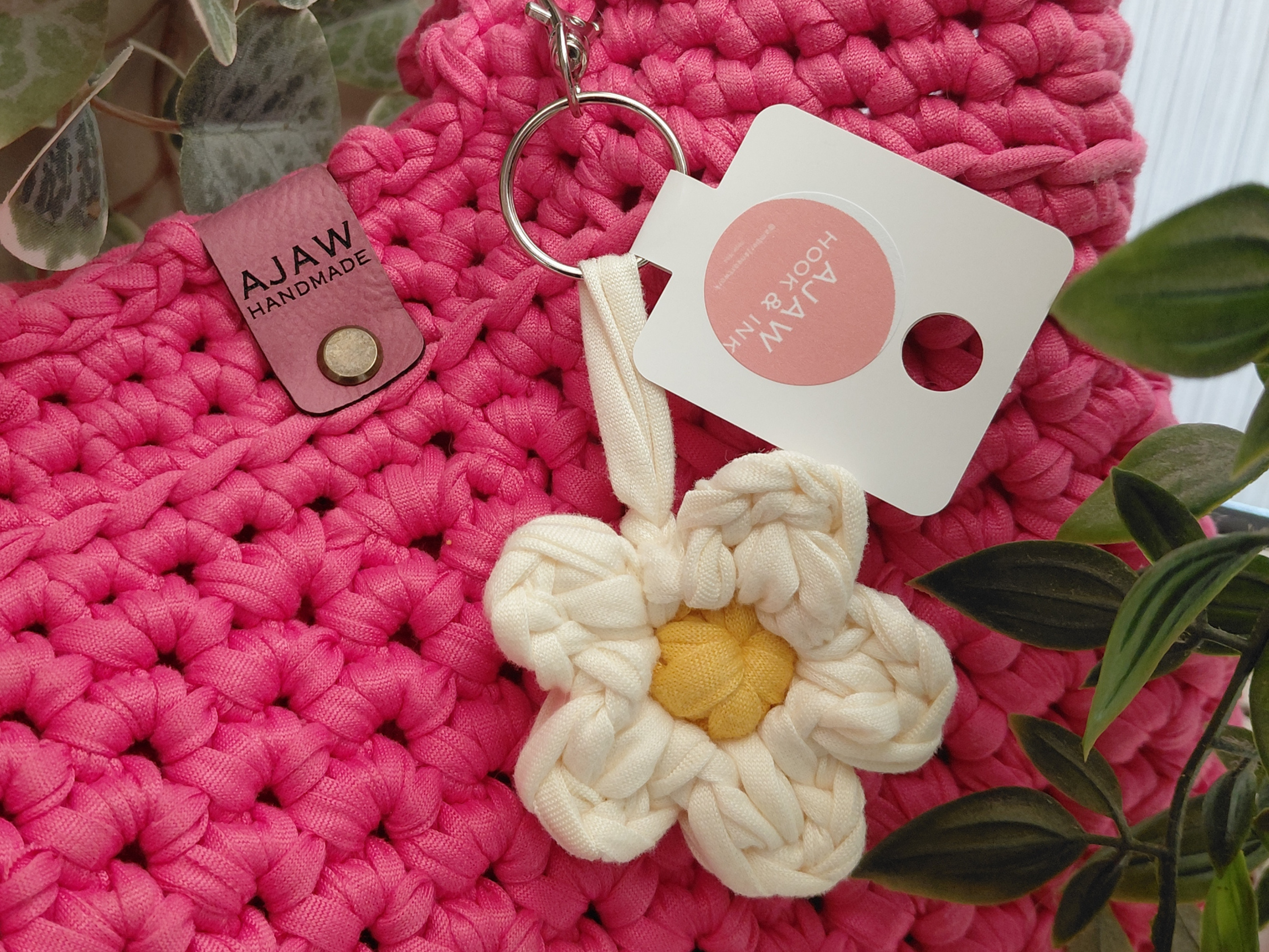 Crochet Daisy Keyring & Bag Charm | Handmade Small Gift