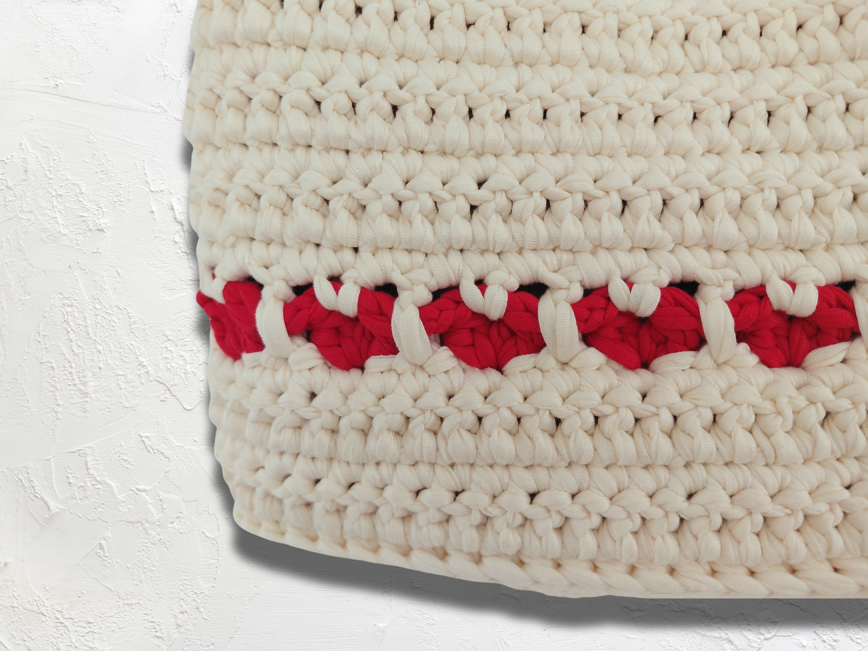 Heart bag with zipper - one off piece