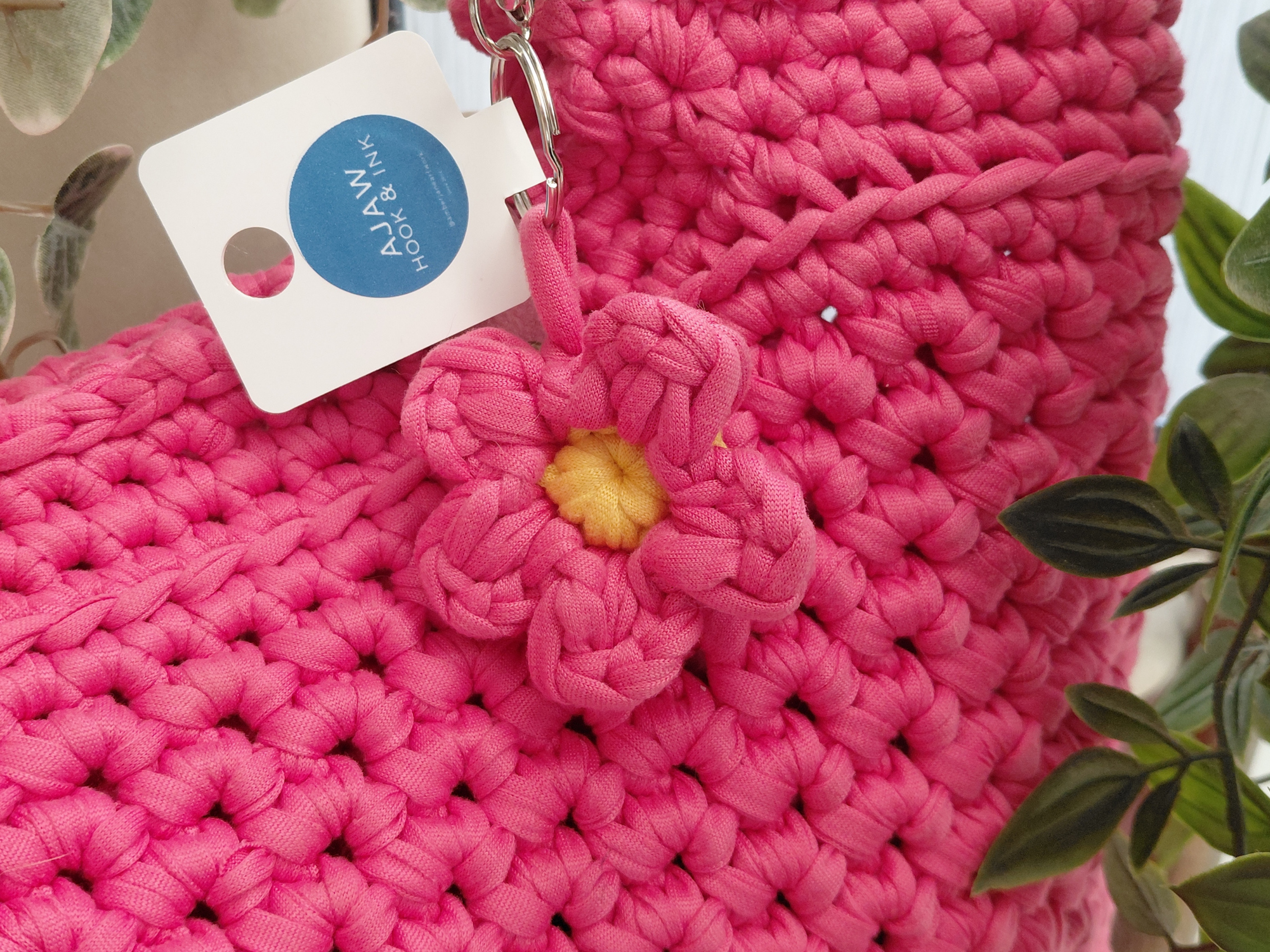 Crochet Daisy Keyring & Bag Charm | Handmade Small Gift