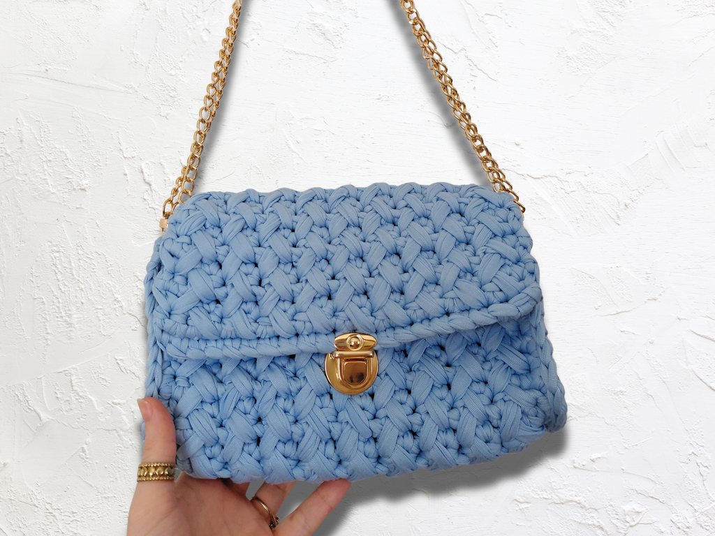 The Poppy Purse- handmade crochet bag, adjustable strap